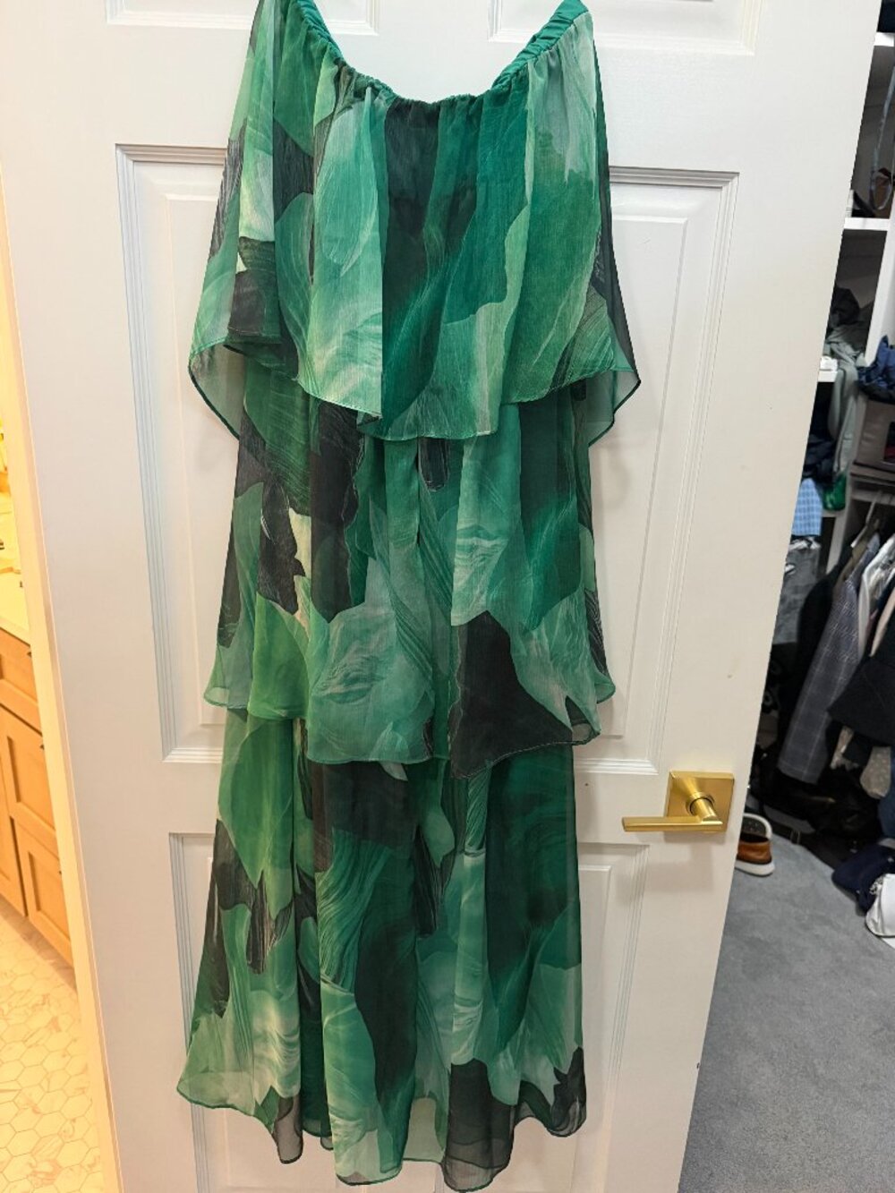 Strapeless Green Floral Leaf Print Petal & Pup Size L